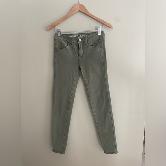 American Eagle Outfitters: Olive Green Jeans - Picture 10 of 17